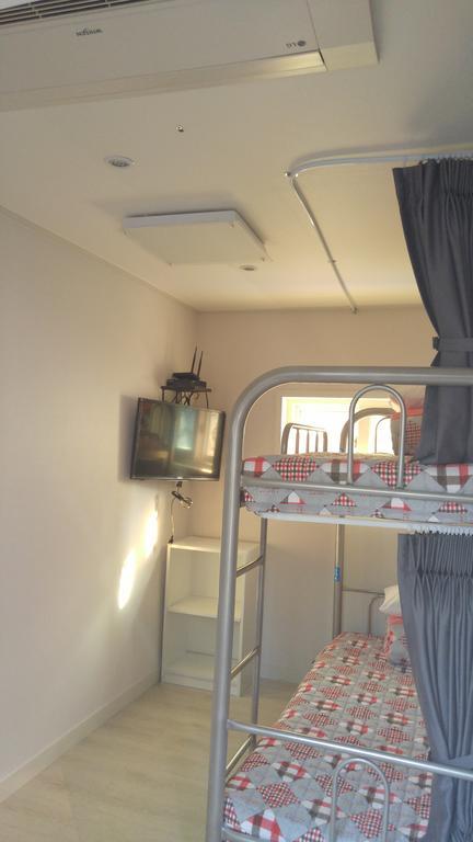 Embassy Guesthouse Itaewon سيول الغرفة الصورة