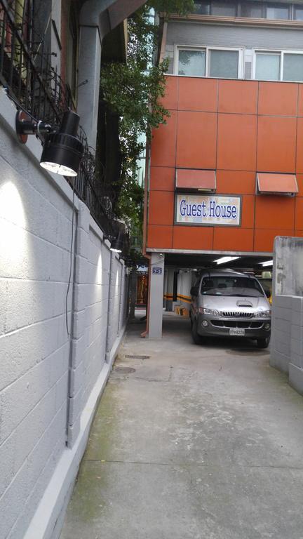 Embassy Guesthouse Itaewon سيول المظهر الخارجي الصورة